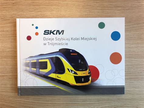 Zestaw od PKP Szybka Kolej Miejska w Trójmieście 11727680396