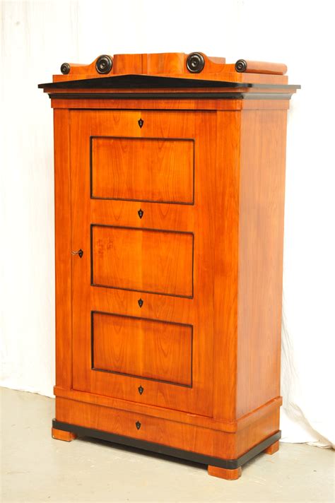 Biedermeier Schrank Kirsche Antik Im Hof Biedermeier Schrank