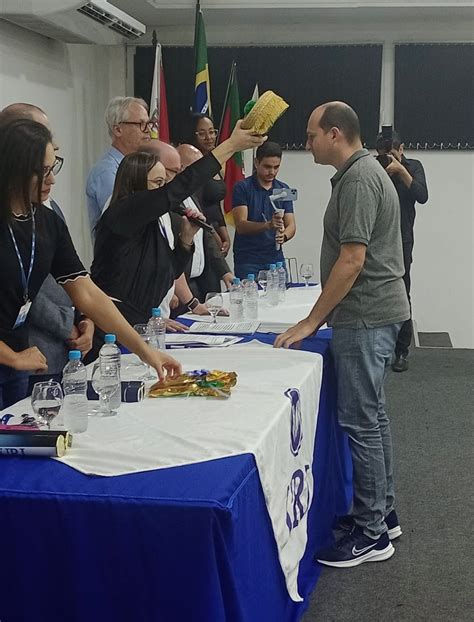 URI Câmpus Santiago Formatura de gabinete reúne formandos as de