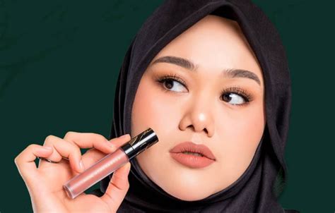 Female Daily Editorial Review Fatya Biya X Avione Ultimate Lip Collection