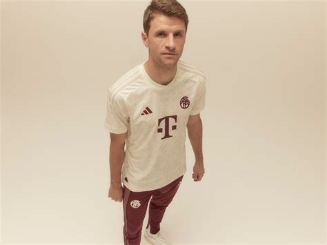 Adidas And Fc Bayern M Nchen Unveil Third Kit Honouring The