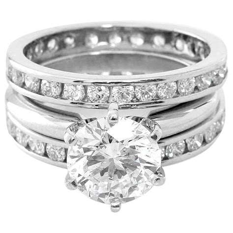 Round Brilliant Cut Solitaire And Diamond Bands For Sale Free Shipping At 1stdibs