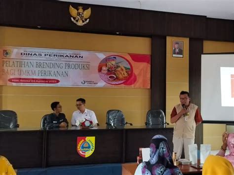 Pelatihan Branding Produk Dan Digitalisasi Umkm Bersama Dinas