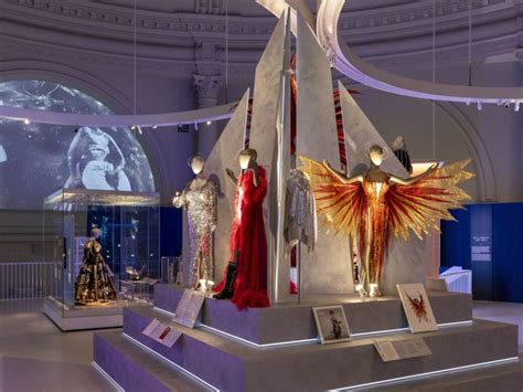 The V&A Opens Blockbuster Fashion Exhibition Celebrating Divas