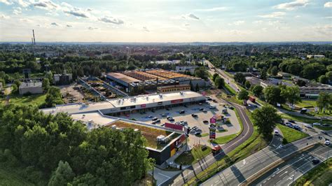 Ostrzeszów park handlowy Scallier