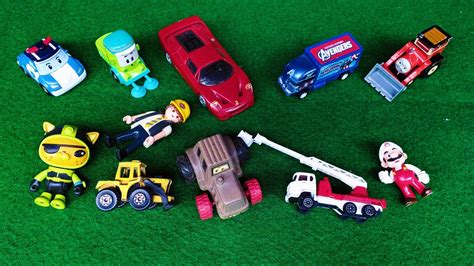 Mobil Mobilan Kecil Mobil Polisi Bus Tayo Robocar Poli Cars Thomas