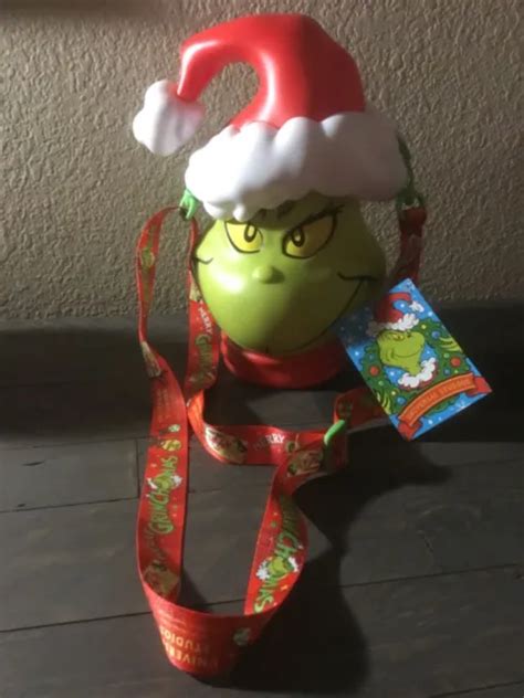 2022 Universal Studios Dr Seuss The Grinch Popcorn Bucket Santa Grinch