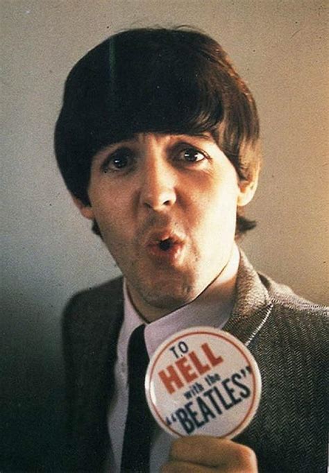 Paul McCartney in 1966 : r/OldSchoolCool