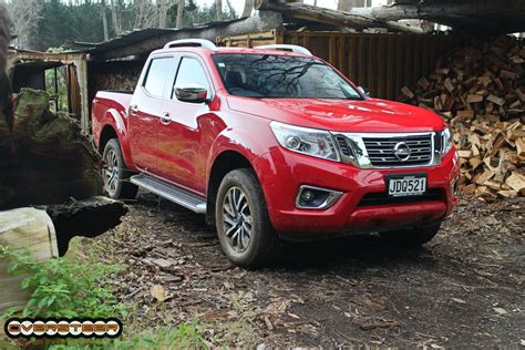 First Drive Nissan Navara Np300 Oversteer