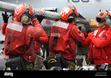 Ordnance Load Hi Res Stock Photography And Images Alamy