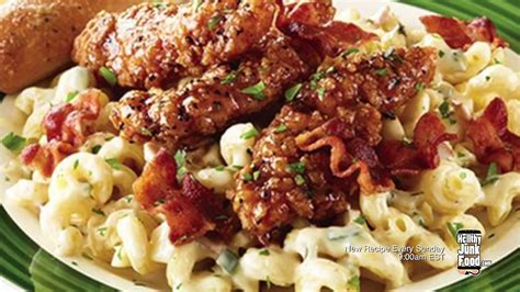 How To Make Applebees Four Cheese Mac And Honey Pepper Chicken Recipe Remake Hellthyjunkfood