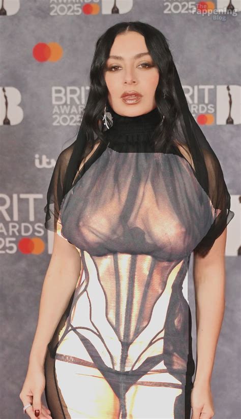 Charli XCX Nude 6 Photos Sexy E Girls