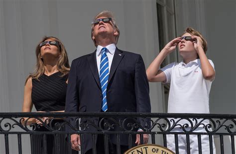 Photo Captures Trump Gazing At Solar Eclipse Without Glasses Cbs Philadelphia