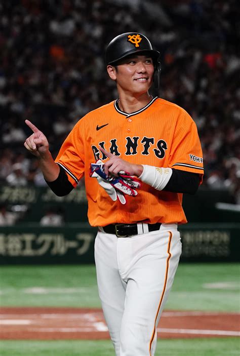 【巨人】坂本勇人が復帰戦で3安打3打点「取り返せるように」野村克也氏抜く181度目の猛打賞 プロ野球写真ニュース 日刊スポーツ