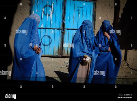 Afghan Women On A Kabul Street Stock Photo Alamy