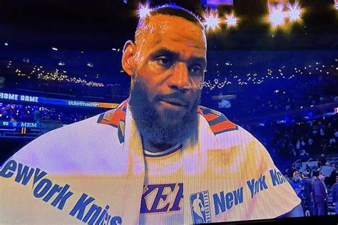 Lebron James Astonishes Fans By Snatching Knicks Towel Whats The