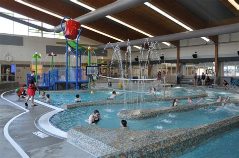 Snohomish County Family Activities: Lynnwood Recreation Center Pool