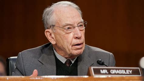 GOP Sen. Chuck Grassley announces run for re-election