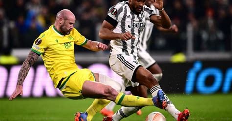 Liga Europa Juventus Para Na Trave E Trope A Contra O Nantes No Jogo