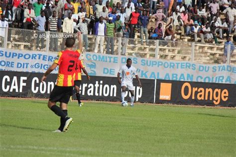 Coupe De La Caf Le Stade Malien S Incline Domicile Face L