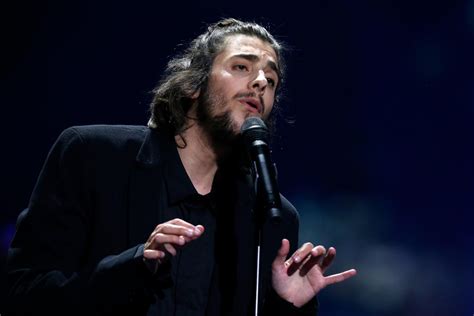 Salvador Sobral Wallpapers