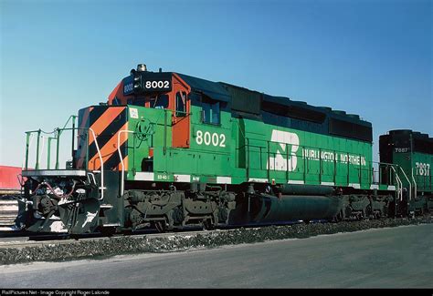 RailPictures Net Photo BN 8002 Burlington Northern Railroad EMD SD40 2