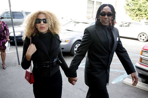 Tina Turner S Son Ronnie Dead At After Call Alerted Cops That