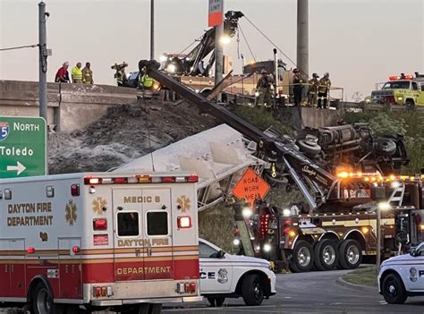 Watch Odot Camera Captures Moments Semi Crashes On I In Dayton