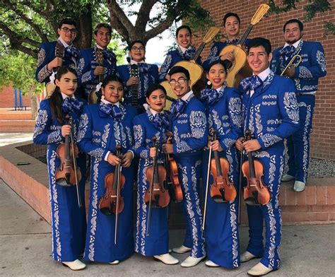 Vestimenta De Los Charros O Mariachis Y Sus Costumbres Actualidad