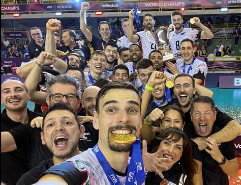 Sir Perugia Campione Del Mondo Trionfo In Brasile Giannelli Mvp