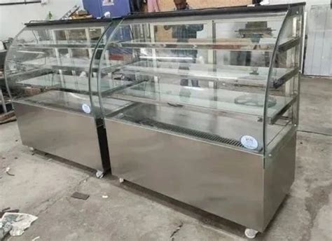 Stainless Steel Hot Cold Bakery Display Counter At Rs Sq Ft In Ludhiana