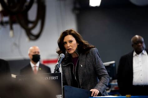 Whitmer Cleared Of Campaign Finance Allegations For Florida Flight Big