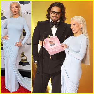 Christina Aguilera Joins Maluma Onstage at Grammys 2024, Absolutely ...