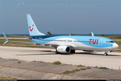 OO SRO TUI Fly Belgium Boeing 737 86N WL Photo By Martin Oswald ID