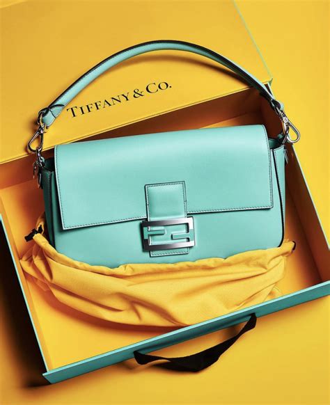 Esgotada Bolsa Baguette Da Fendi X Tiffany Co Acaba Em Menos De