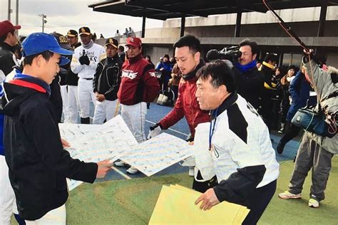 田中輝和さんのインスタグラム写真 田中輝和instagram「12月8日に熊本で開催された野球・サッカー教室に参加してきました。昨年