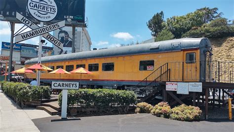 This Train Car In Southern California Is Actually A Restaurant And You