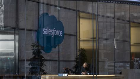 Saas巨头败走中国，salesforce中国区或将解散？ 虎嗅网