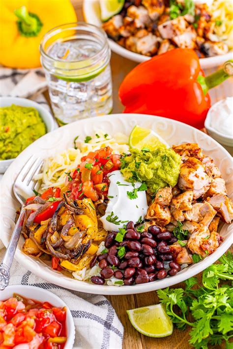 Copycat Chipotle Bowl Chicken Burrito Bowl Recipe