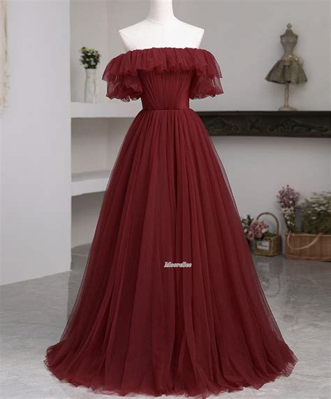 Top Burgundy Wedding Dresses Colors For Wedding