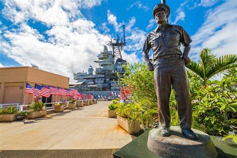 Deluxe Arizona Memorial And Uss Missouri Battleship Tour Walk A History