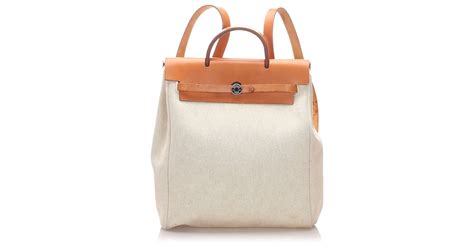 Herm S Sac Dos Hermes En Toile Blanche Herbag Cuir Veau Fa On Poulain