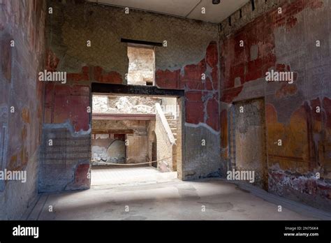 House Of The Beautiful Courtyard Hi Res Stock Photography And Images