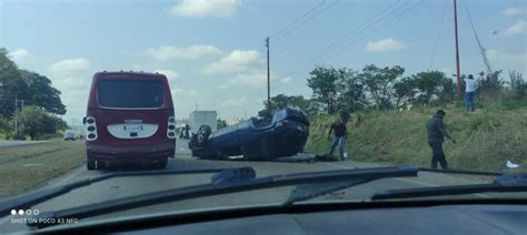 La Gran Ciudad On Twitter Reportan Accidente En La Autopista De