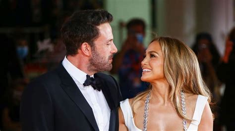 Los besos más apasionados de Jennifer Lopez y Ben Affleck en público