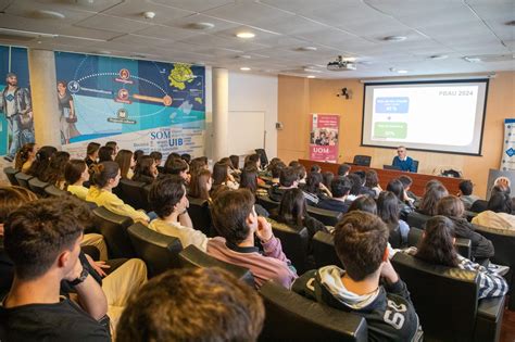 Jornada De Puertas Abiertas En La Sede De La Uib De Menorca