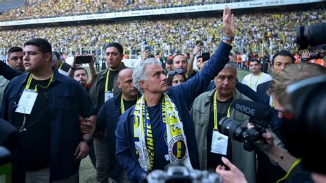 Berita Jose Mourinho Latih Fenerbahce Hari Ini Kabar Terbaru Terkini