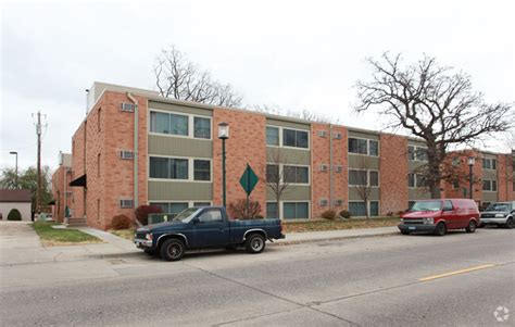 Robinwood Apartments Rentals - Minneapolis, MN | Apartments.com