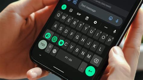 Gboard Rolls Out AI Based Text Review Tool For Beta Users