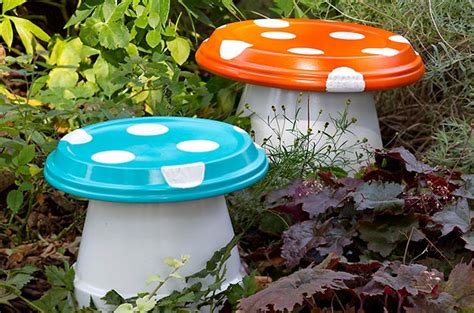 10 Creative Mushroom Projects For Your Garden